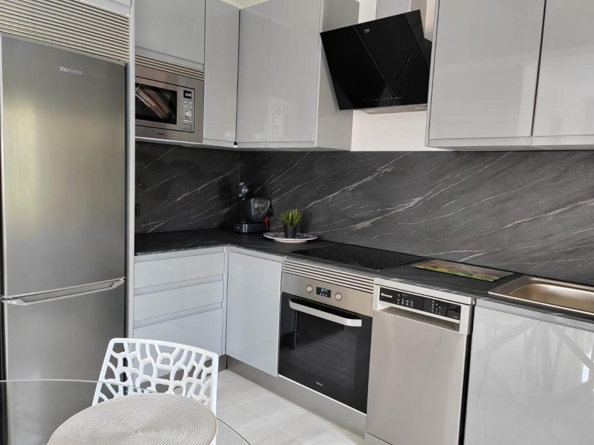 Apartamento La Torre,200M Hasta La Playa ベナルマデナ エクステリア 写真