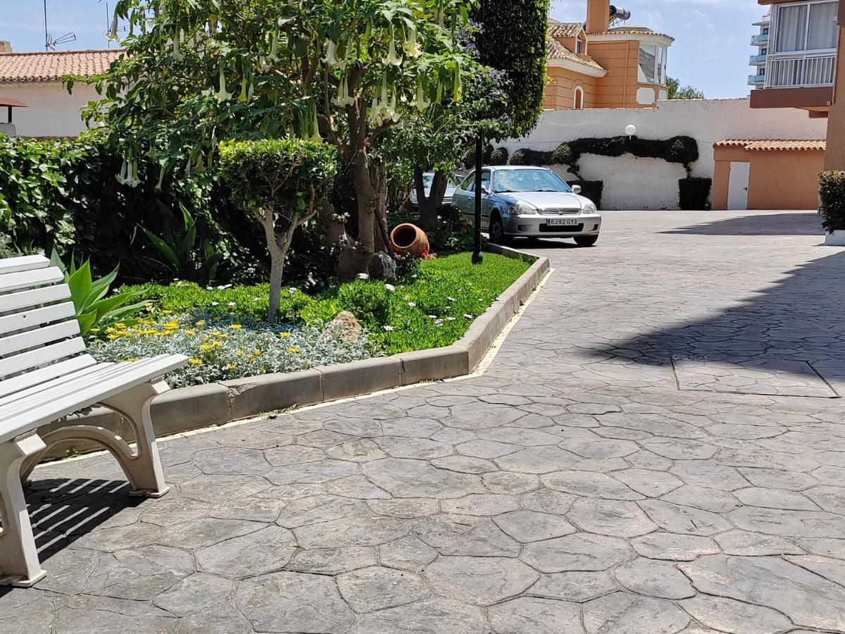 Apartamento La Torre,200M Hasta La Playa ベナルマデナ エクステリア 写真