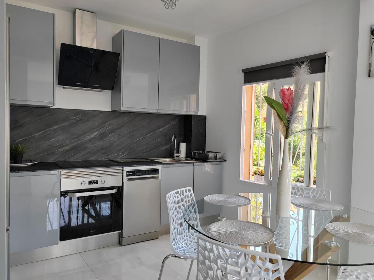 Apartamento La Torre,200M Hasta La Playa ベナルマデナ エクステリア 写真