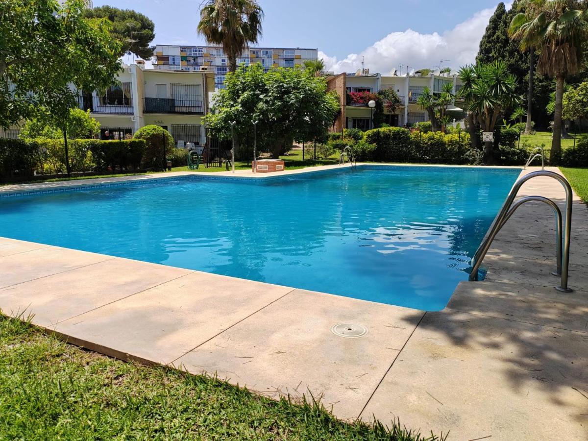 Apartamento La Torre,200M Hasta La Playa ベナルマデナ エクステリア 写真