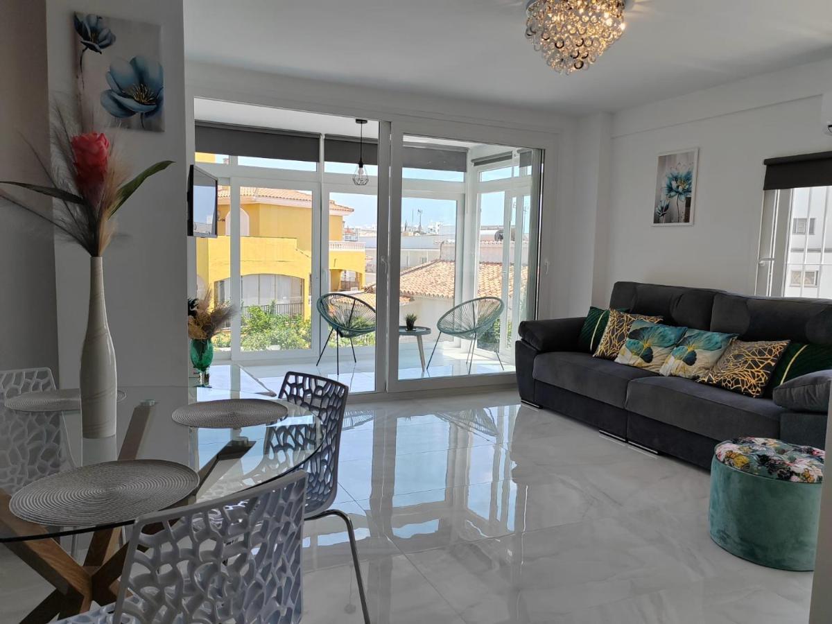 Apartamento La Torre,200M Hasta La Playa ベナルマデナ エクステリア 写真