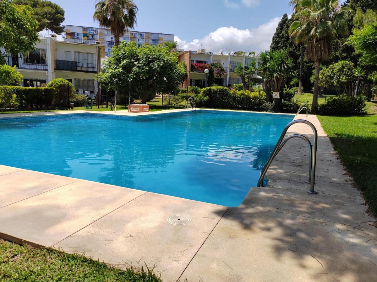 Apartamento La Torre,200M Hasta La Playa ベナルマデナ エクステリア 写真