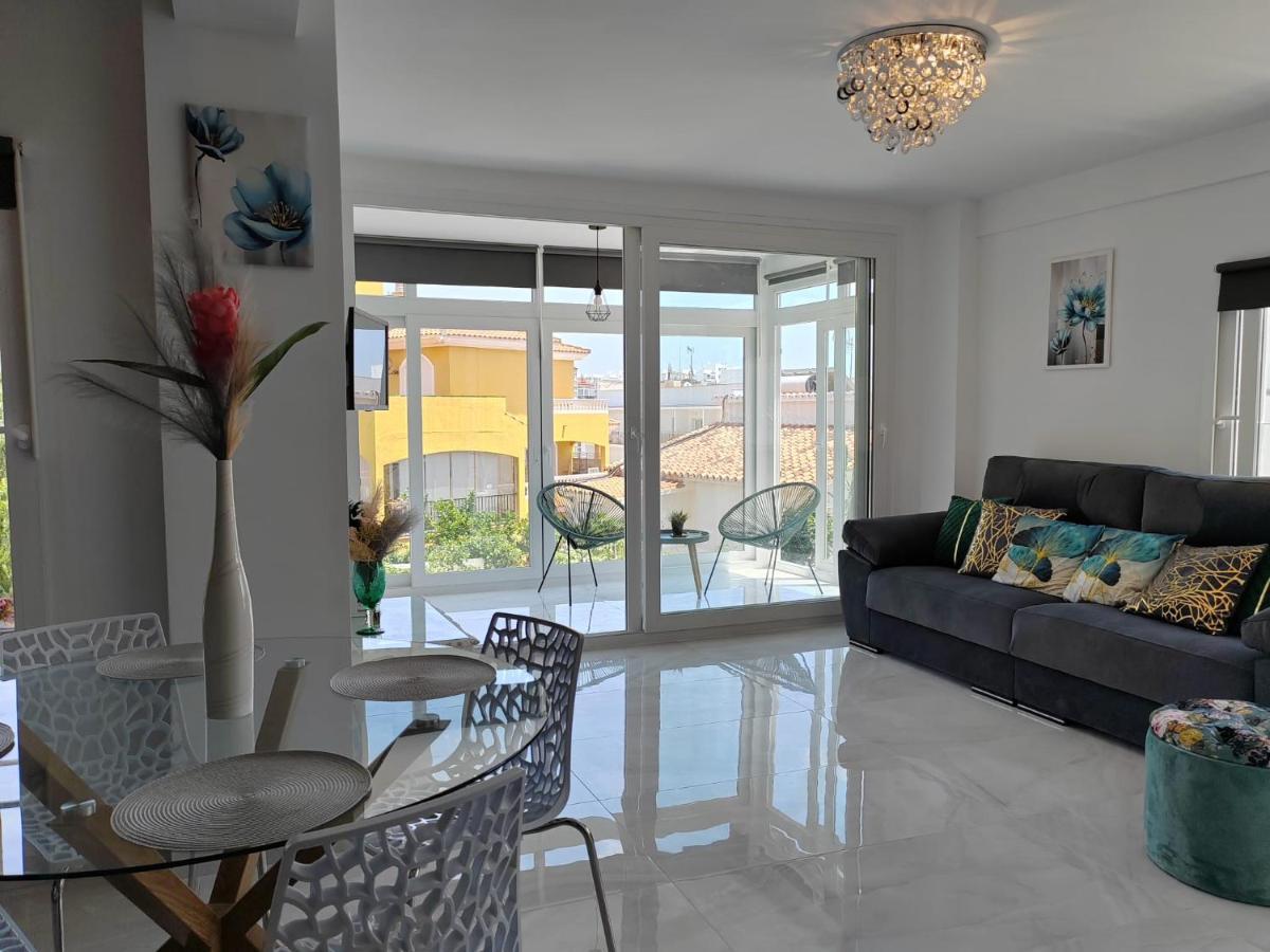 Apartamento La Torre,200M Hasta La Playa ベナルマデナ エクステリア 写真