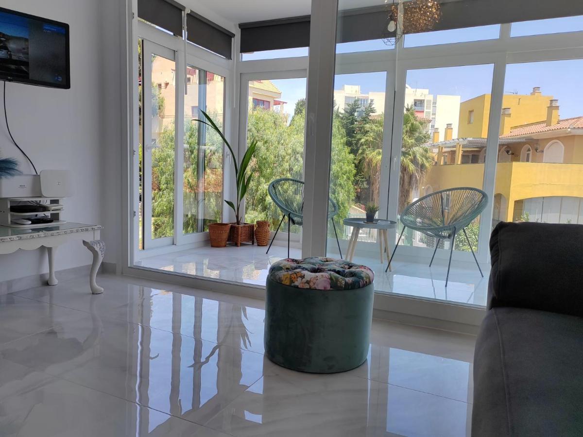 Apartamento La Torre,200M Hasta La Playa ベナルマデナ エクステリア 写真